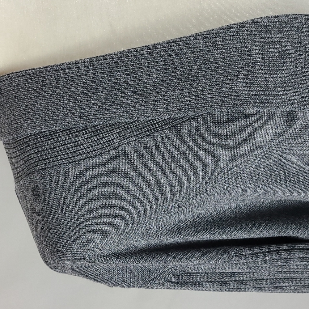Linda Mathews Ribbed Cardigan - Picture 3 of 13